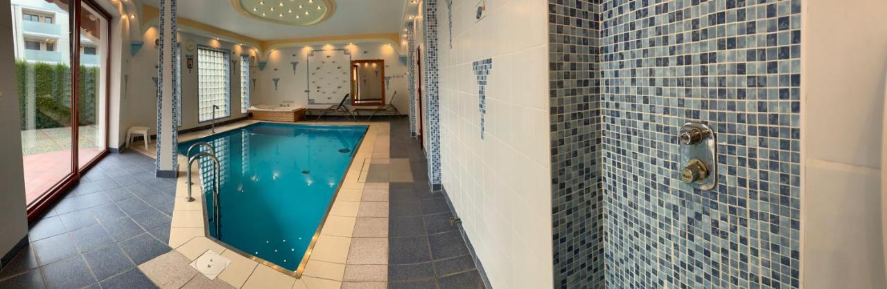 ريفال Apartamenty Classic المظهر الخارجي الصورة
